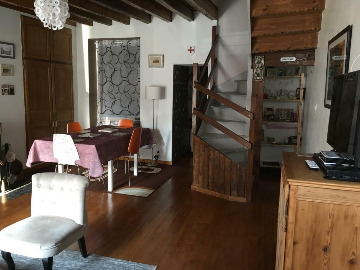 La Maison D'Ardres Villa Luaran gambar
